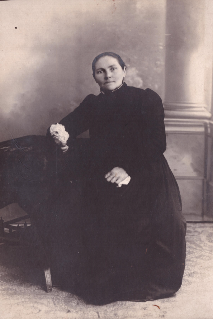 Mária Martinko-Jaroš 1871-1948  rod Martinko od Falangy 1872-1949