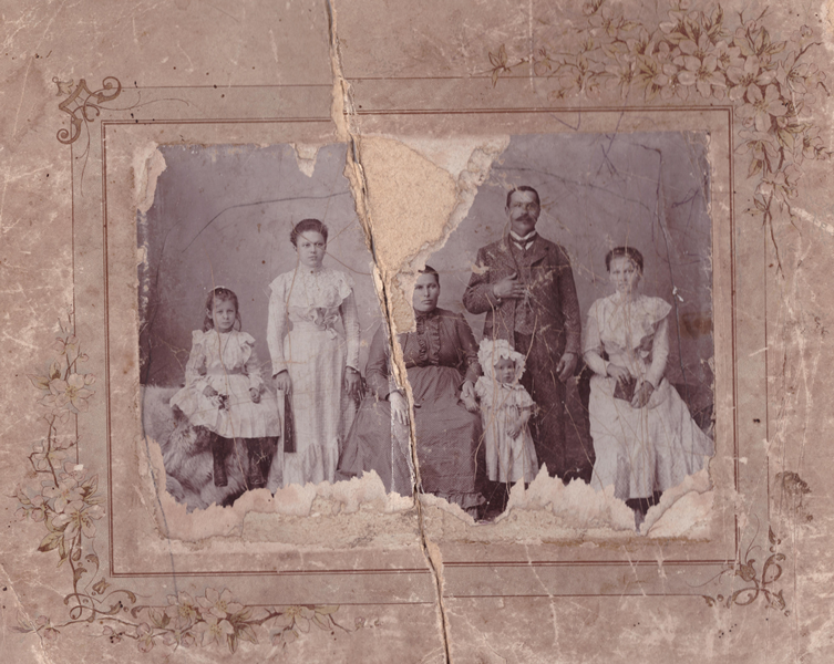 Rodina Michala Odrobina okolo r. 1900